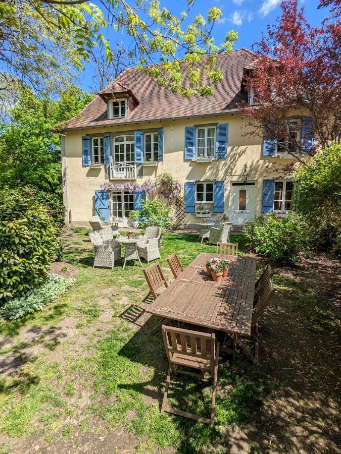 Sous Le Chateau Jumilhac-le-Grand Экстерьер фото