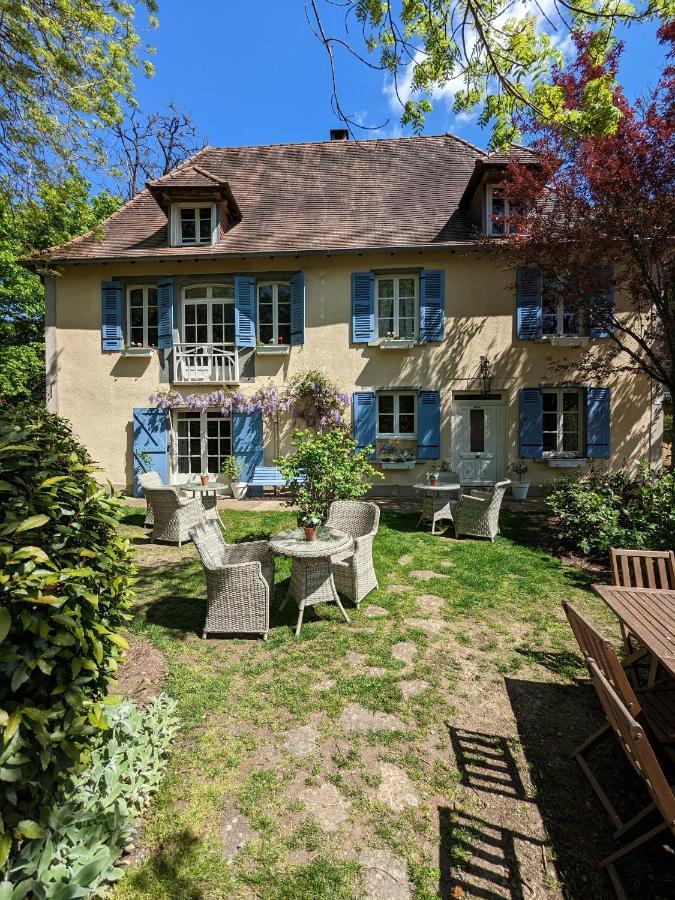 Sous Le Chateau Jumilhac-le-Grand Экстерьер фото